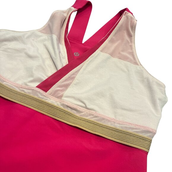 LULULEMON Deep V Athletic Tank **Size 8-10 Crossbody Mesh Back w Pocket W1D115 - Picture 6 of 13